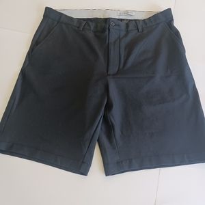 Greg Norman gray welt pocket lightweight inseam flat front shorts size 38